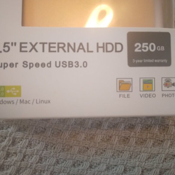 Mazxone External Hard Drive 250GB - Picture 3 of 8